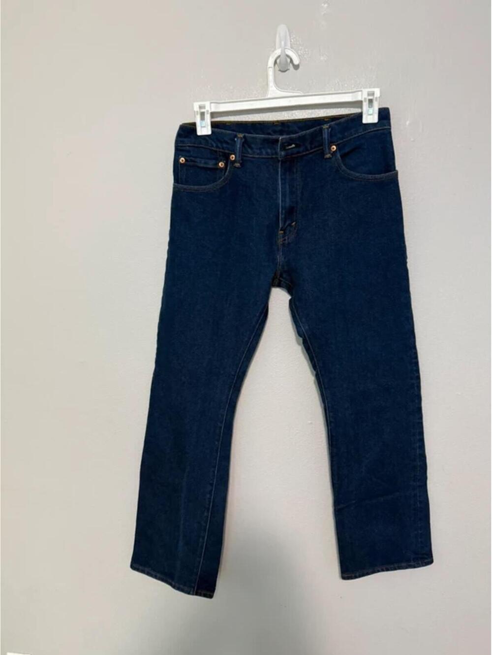 Levi jeans 517 33X32 Like new - Picture 2 of 3